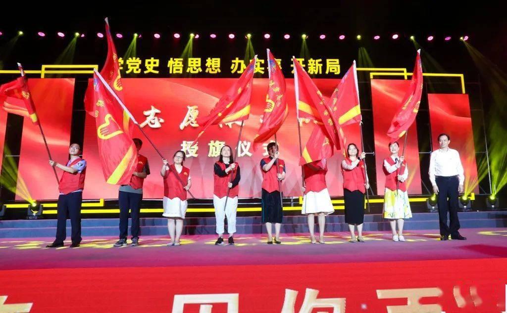 如何评价张佳玮的文风？游戏画面